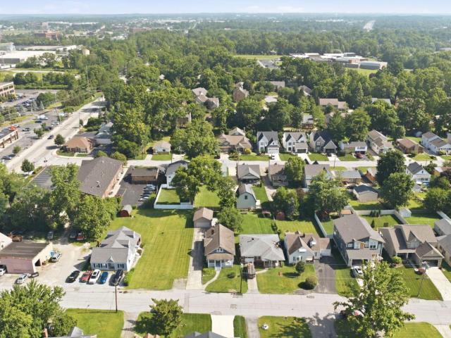 4824 Fairview Avenue