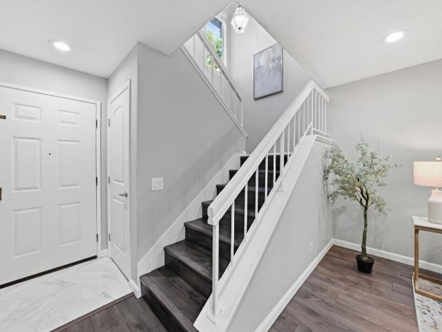 4824 River Trail Court