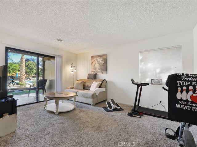 48255 Monroe 38