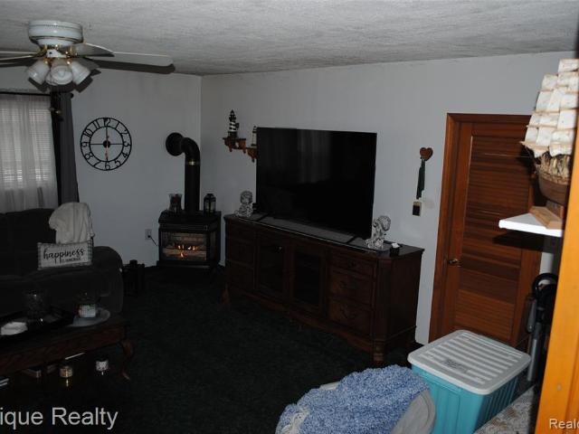 4828 Morse Drive