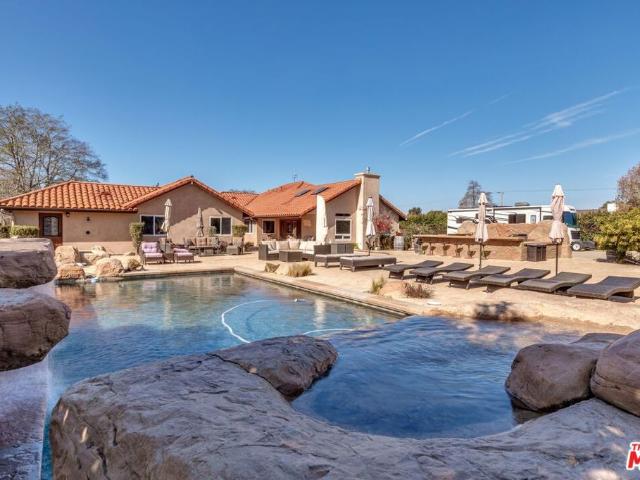 4828 Paint Horse Trail