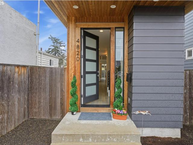 4820 SE 75TH AVE