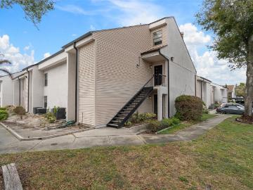 4821 Puritan Cir, Unit 104, Tampa, FL 33617 | MLS #TB8449
