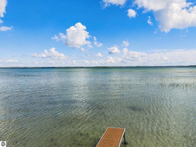 4822 S West Bayshore Drive