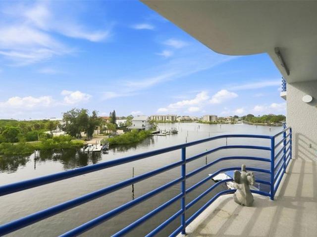 4823 Ebbtide Ln Apt 404, Port Richey, FL 34668