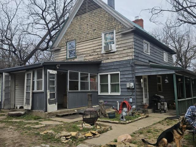 4823 SE 10th St, Tecumseh, KS 66542 | MLS #243573