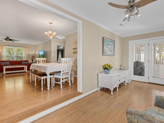 482 Bay Dr
