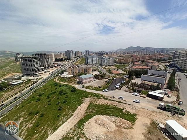 482 EMLAK'TAN SİTE İÇİNDE AYRI MUTFAKLI 2+1 DAİRE