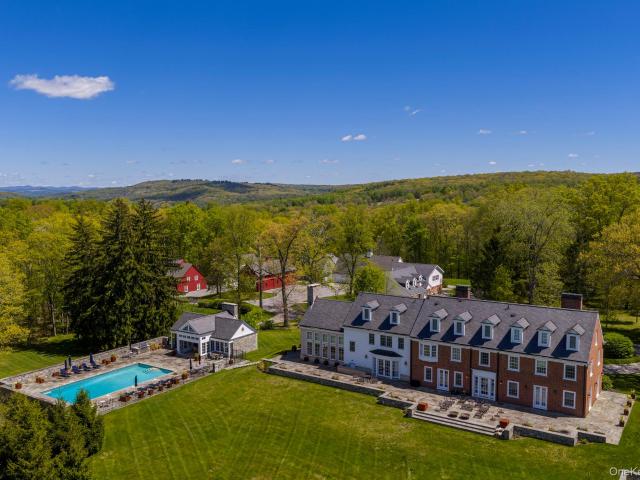 482 Overlook Road