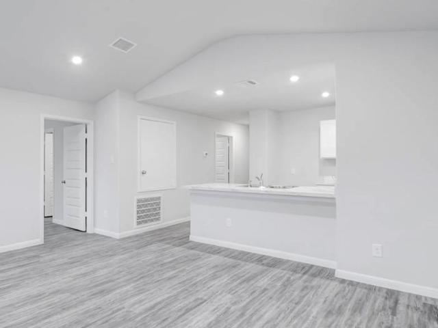 482 Regency Lane