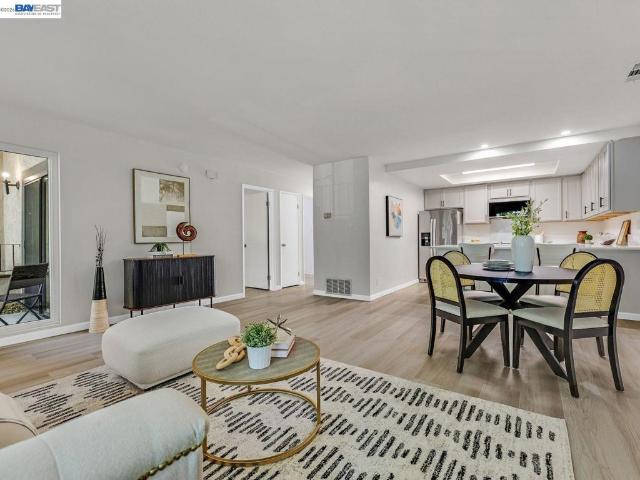 4836 Balboa Way