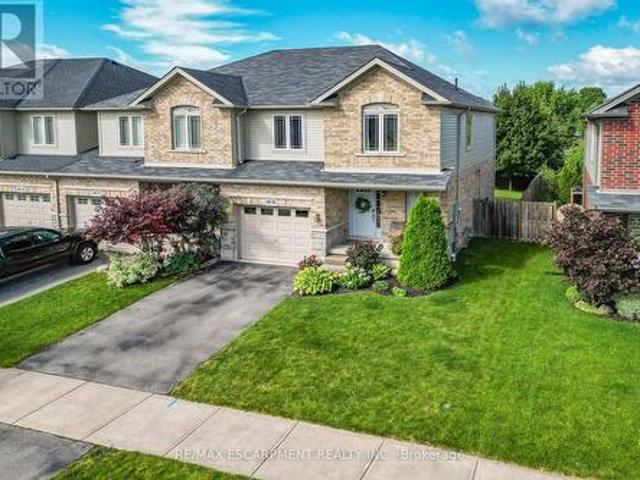 4838 Adam Court, Lincoln, ON, L3J 1M5 house for sale | Listing ID X13697 | Royal LePage