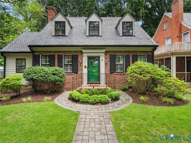 4831 W Seminary Avenue