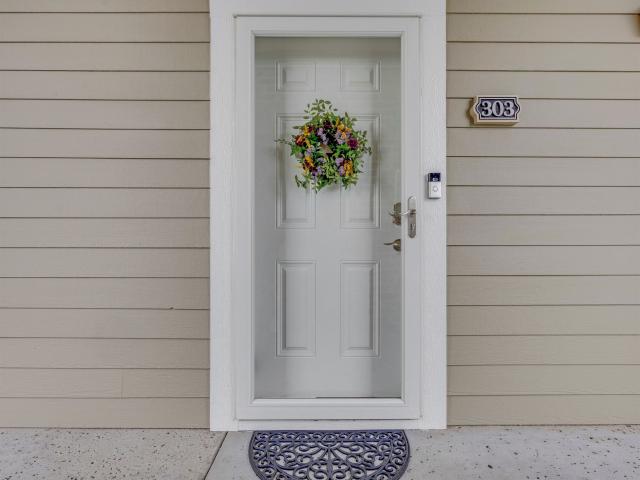 4833 Magnolia Lake Dr. 303