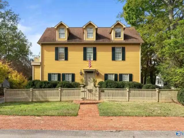 4833 MARKET ST, MOORESVILLE, AL 35649