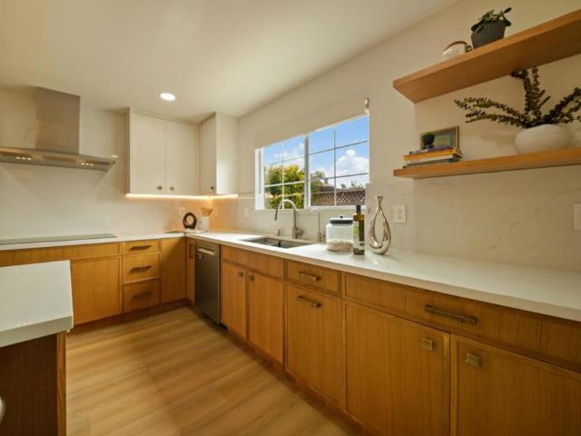 4833 Claremont Park Court