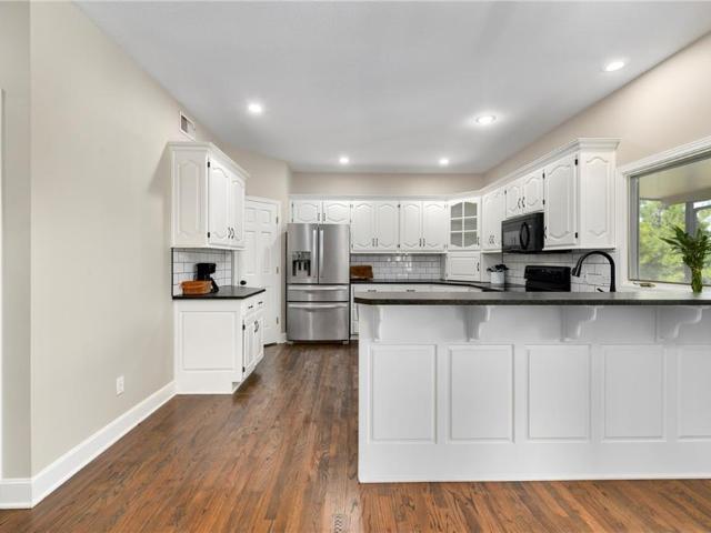 483 1 st Road