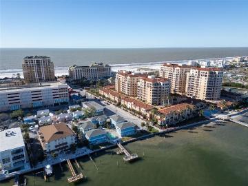 483 E Shore Dr, Unit D3, Clearwater Beach, FL 33767 | MLS #TB8323