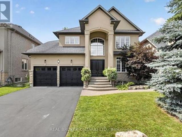 483 Valridge Drive, Hamilton, ON, L9G 0B2 house for sale | Listing ID X13735 | Royal LePage