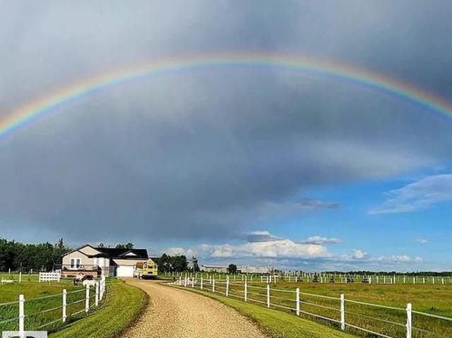 48479 Rr230, Rural Leduc County, AB, T0B 3M3 house for sale | Listing ID E4496 | Royal LePage