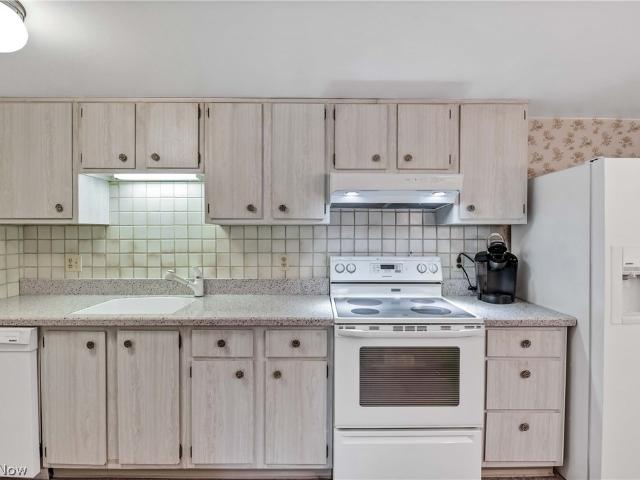 4849 Grace Road 122