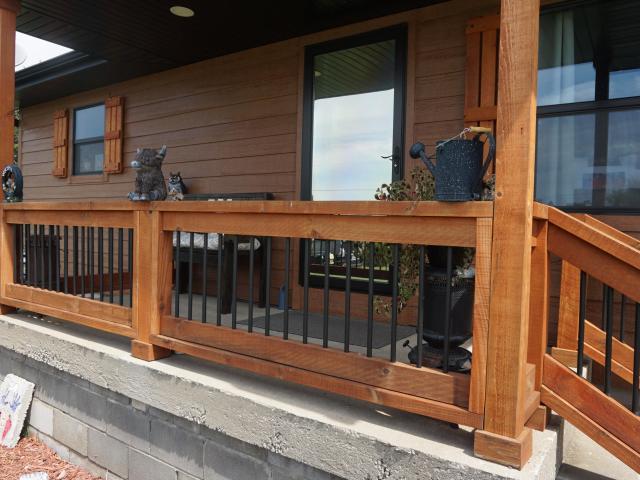 484 Lodge Pole Drive