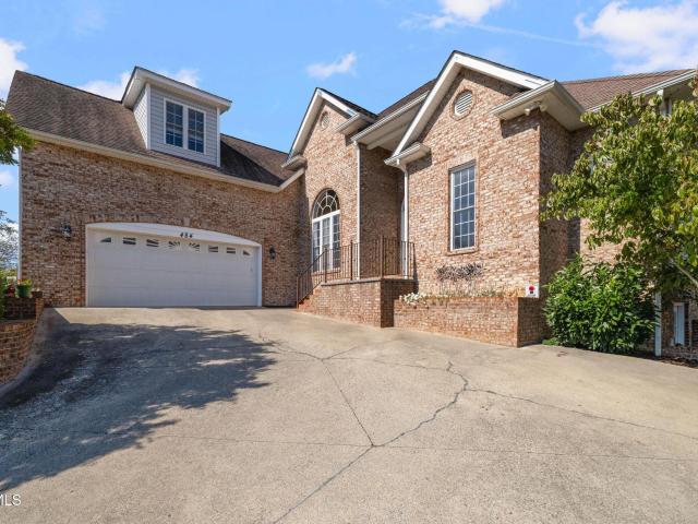 484 Wyndham Drive