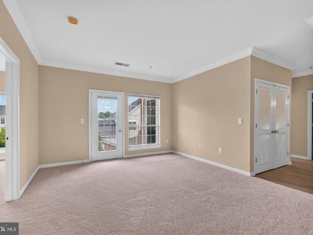 4854 Eisenhower Avenue # 357
