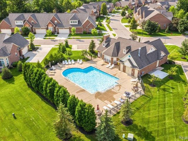 48551 Oak Bridge Drive