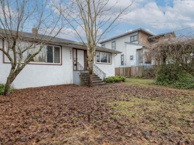 4856 Smith Avenue, Burnaby, BC, V5G 2W4 house for sale | Listing ID R3078 | Royal LePage