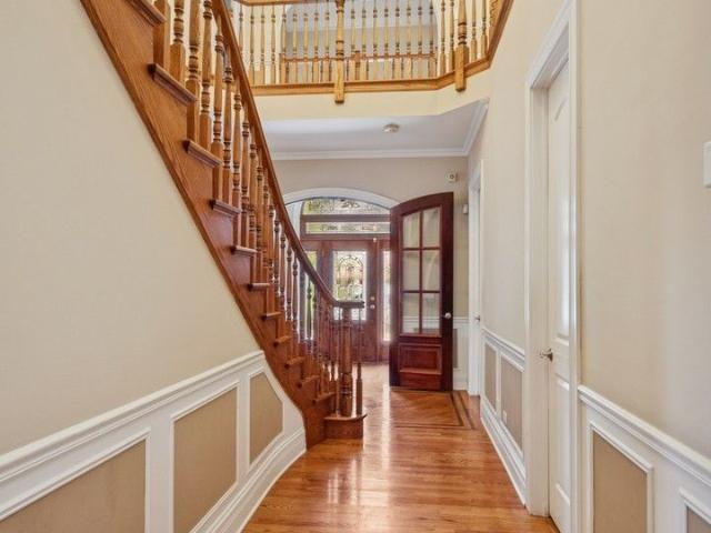 4858 W Chase Avenue, Lincolnwood, US, IL