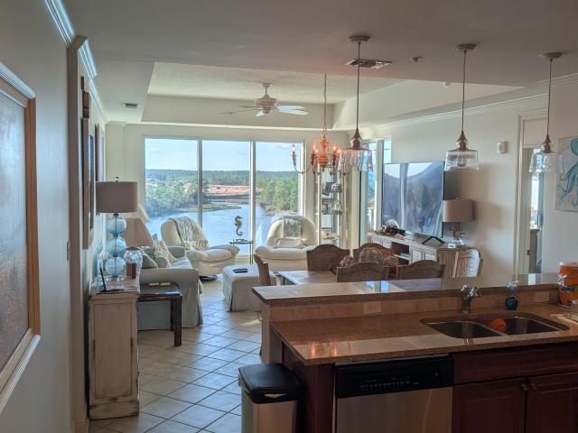 4851 Wharf Parkway APT 512
