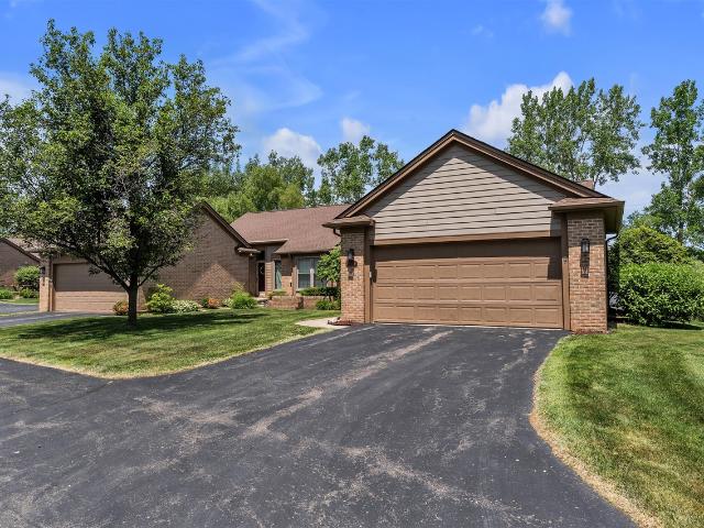 4853 Lone Oak Court # 11