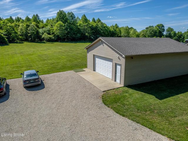 485 Bentwood Ln