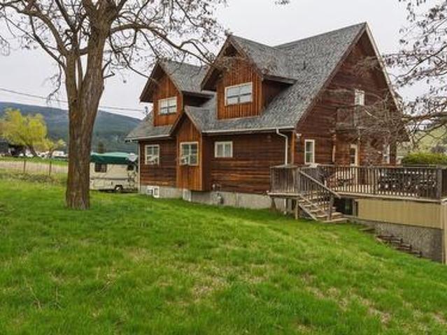4864 South Grandview Flats Road, Spallumcheen, BC, V4Y 0P5 house for sale | Listing ID 10382 | Royal LePage