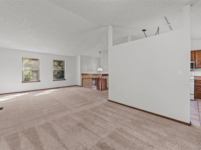 4865 W Old Farm Circle