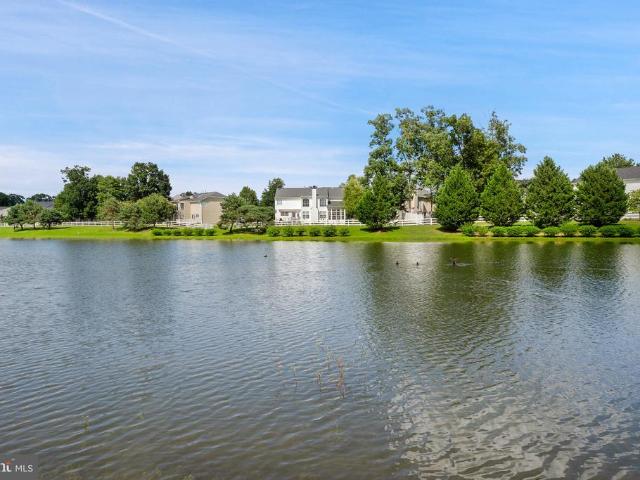 4868 Champlain Court