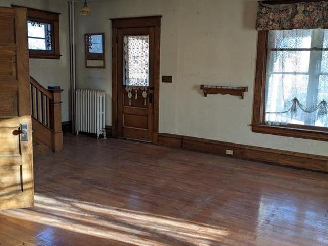 4862 Spruce Creek