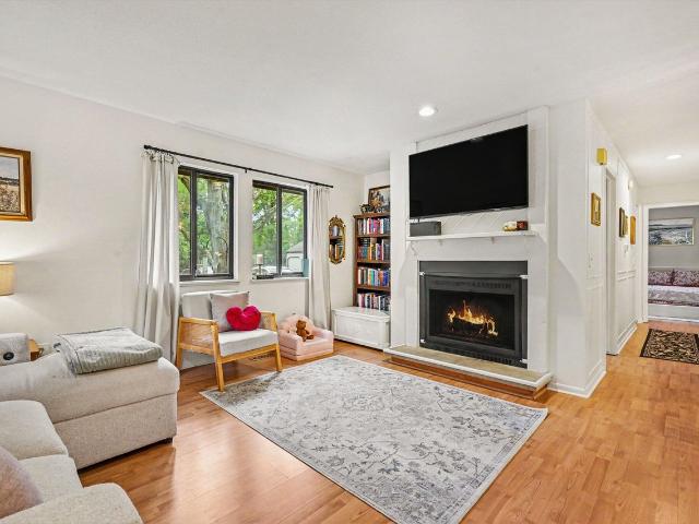 4863 Foxfire Trail
