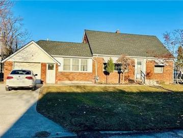 486 Matthew Brady Avenue, Windsor, ON, N8S 3J6 house for sale | Listing ID 40811 | Royal LePage