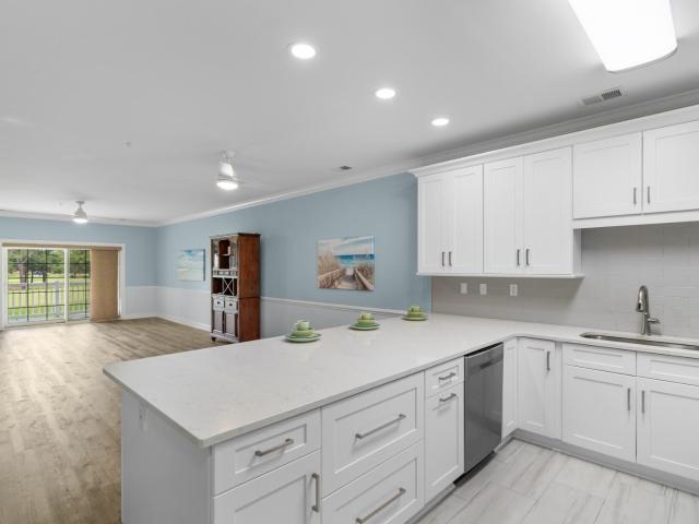 4874 Luster Leaf Circle 204