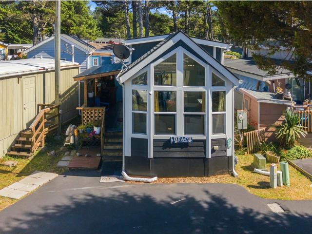 4875 n highway 101 # 38