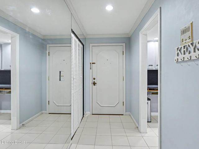4875 Sherburn Ln 3D