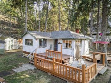 4878 Ogilvey Avenue, Fairmont Hot Springs, BC, V0B 1L1 house for sale | Listing ID 10375 | Royal LePage