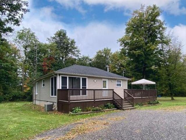 4870 Mapleview Crescent, Port Colborne, ON, L0S 1R0 house for lease | Listing ID X13590 | Royal LePage