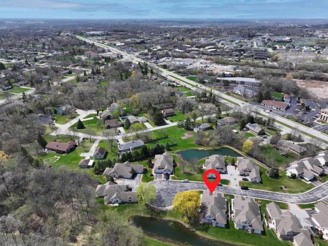 4870 S Waterview Ct, Greenfield, WI 53220 | MLS #1958