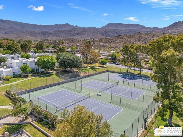 48734 Desert Flower Drive