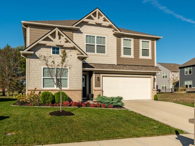 4873 Oak Hl Dr, Lebanon, IN 46052 | MLS #22097