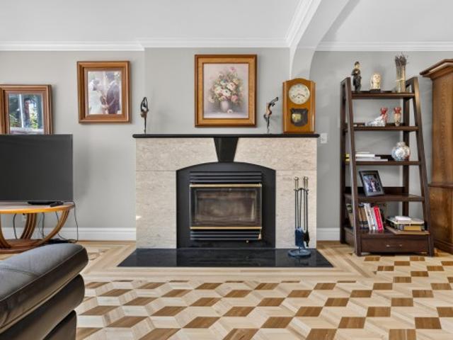 487 Rue Françoise Gaudet Smet, Laval Des Rapides, QC, H7N 5W3 house for sale | Listing ID 20694 | Royal LePage
