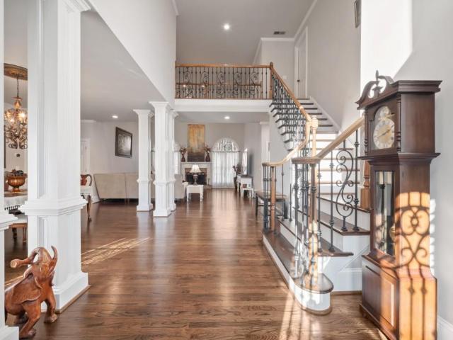 4885 Rosewood Lake Drive